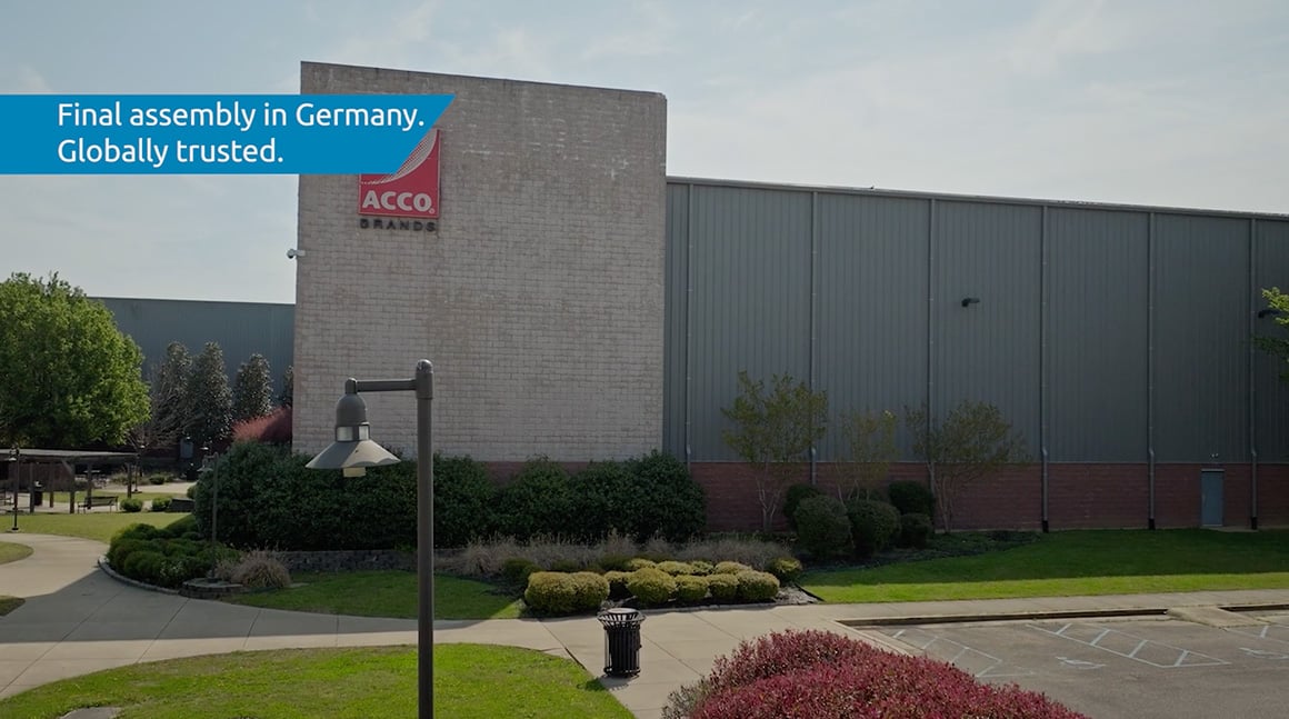 Video: Gebäude mit dem Titel Endmontage in Deutschland. Global vertrauenswürdig